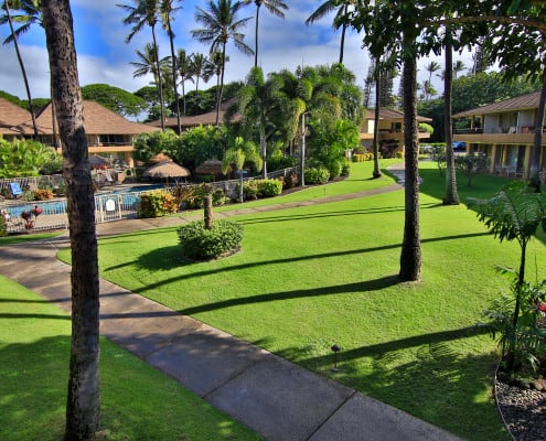 Aston Maui Kaanapali Villas Grounds