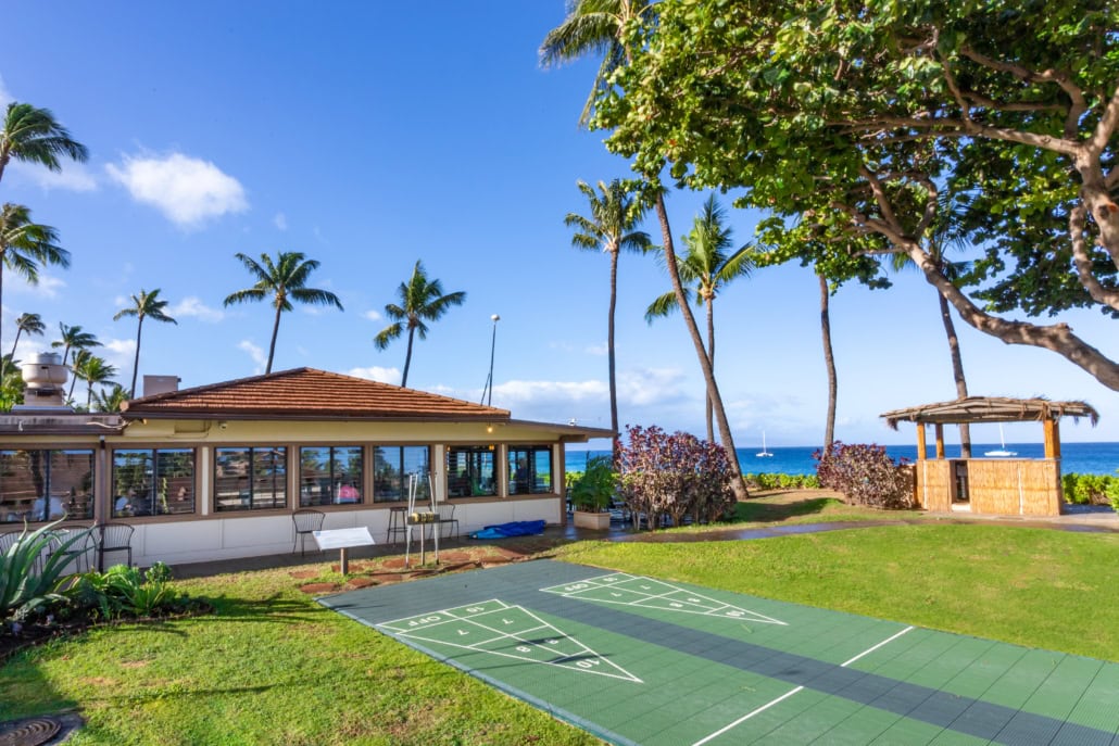 MauiKa_anapliVillas-Shuffleboard