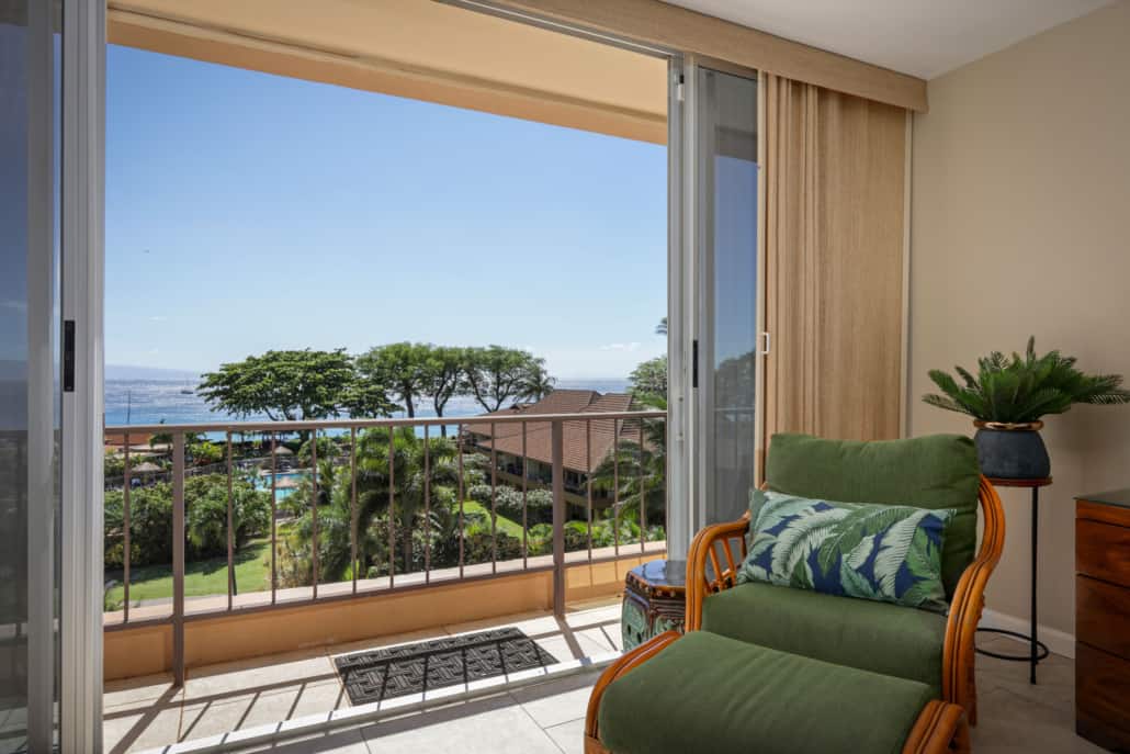 lanai with a view and a separate seating area